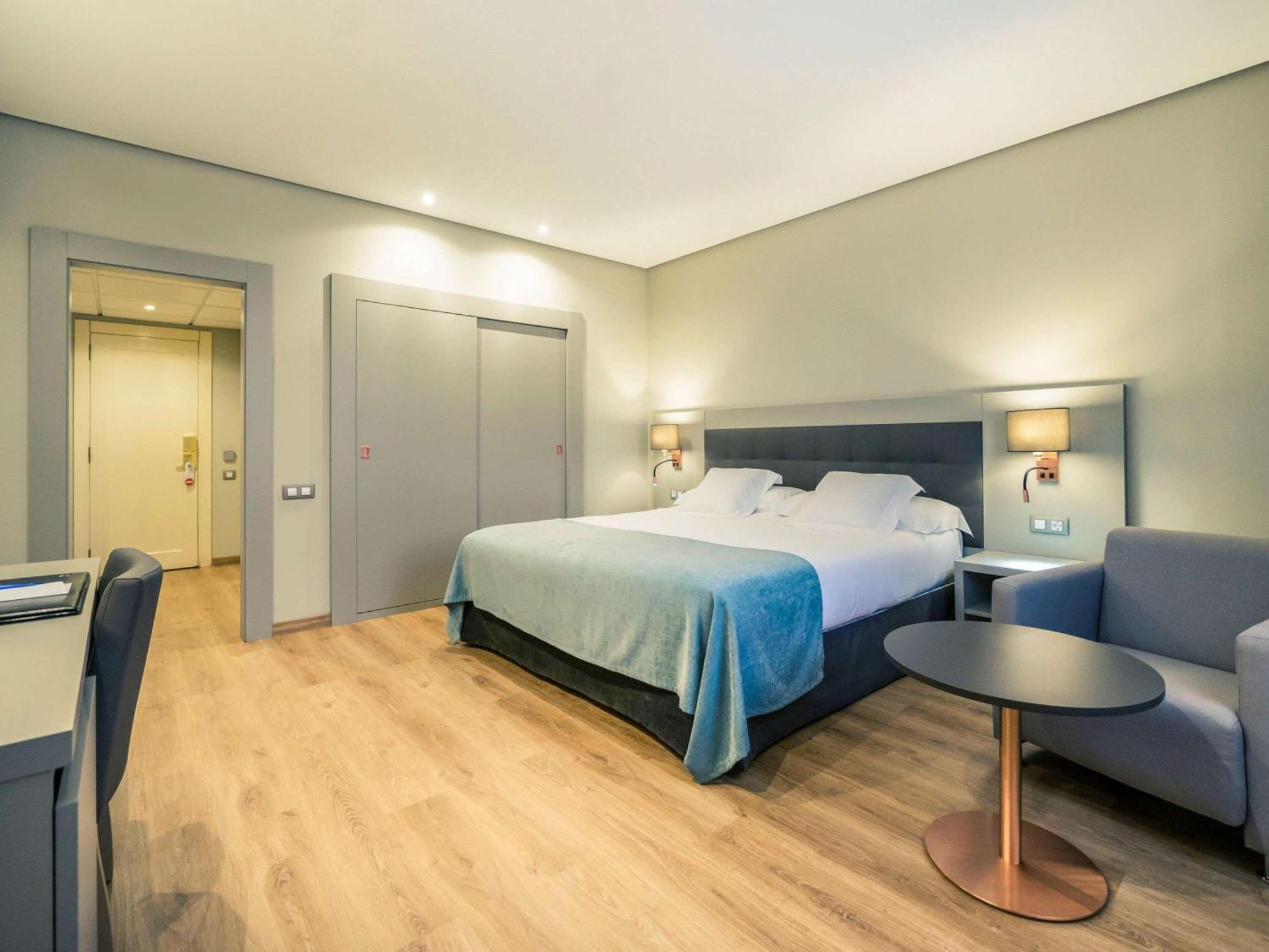 Mercure Carlton Rioja Logrono Ngoại thất bức ảnh